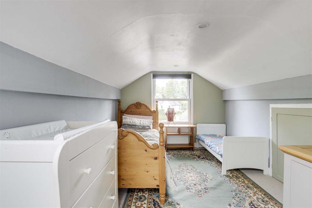 Victoria Crescent, Sherwood, Nottinghamshire, NG5 4DA