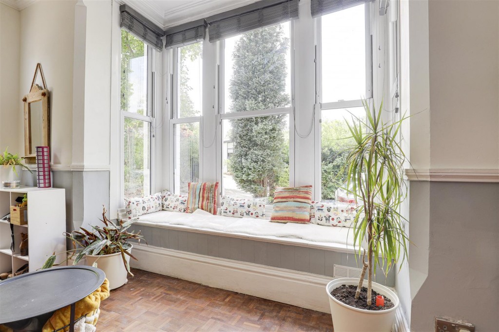 Victoria Crescent, Sherwood, Nottinghamshire, NG5 4DA