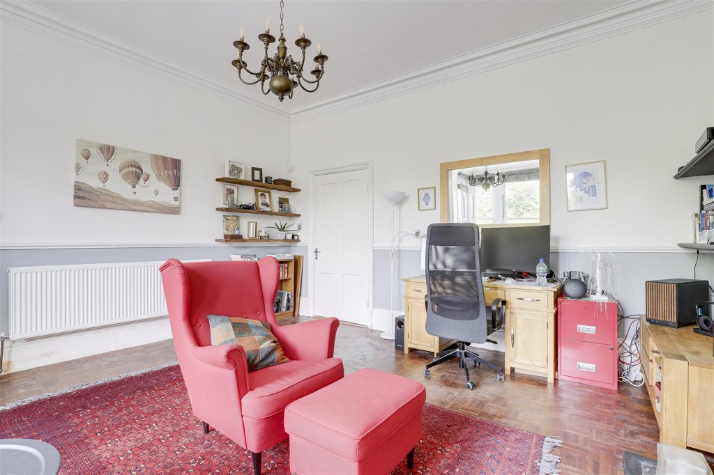 Victoria Crescent, Sherwood, Nottinghamshire, NG5 4DA