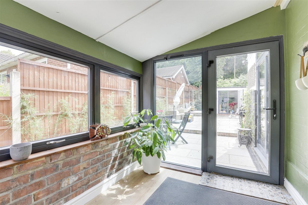 Victoria Crescent, Sherwood, Nottinghamshire, NG5 4DA