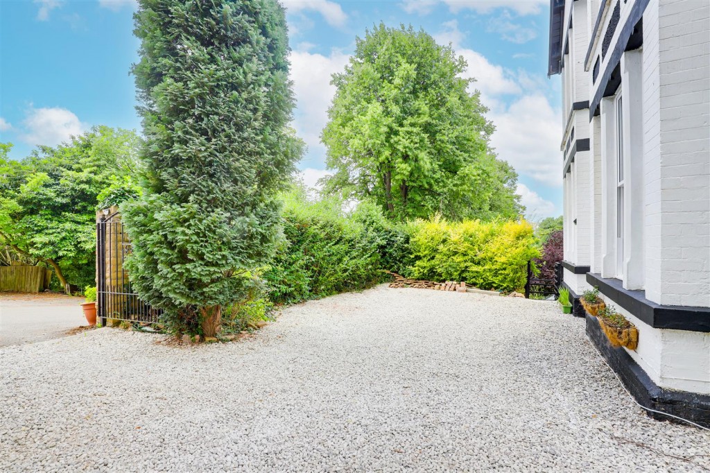 Victoria Crescent, Sherwood, Nottinghamshire, NG5 4DA