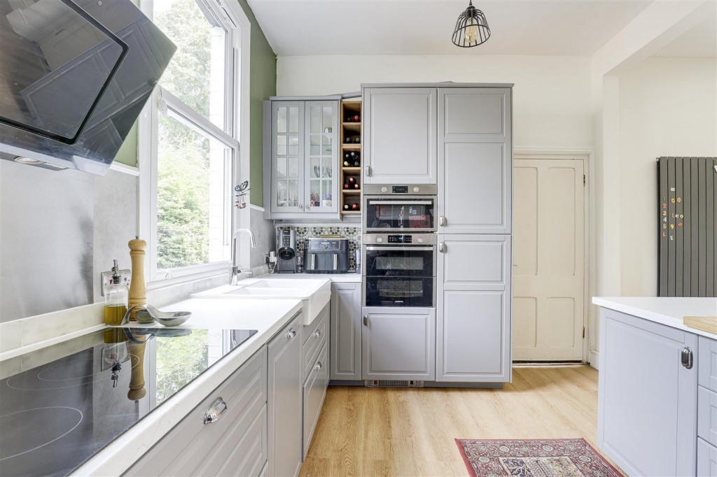 Victoria Crescent, Sherwood, Nottinghamshire, NG5 4DA