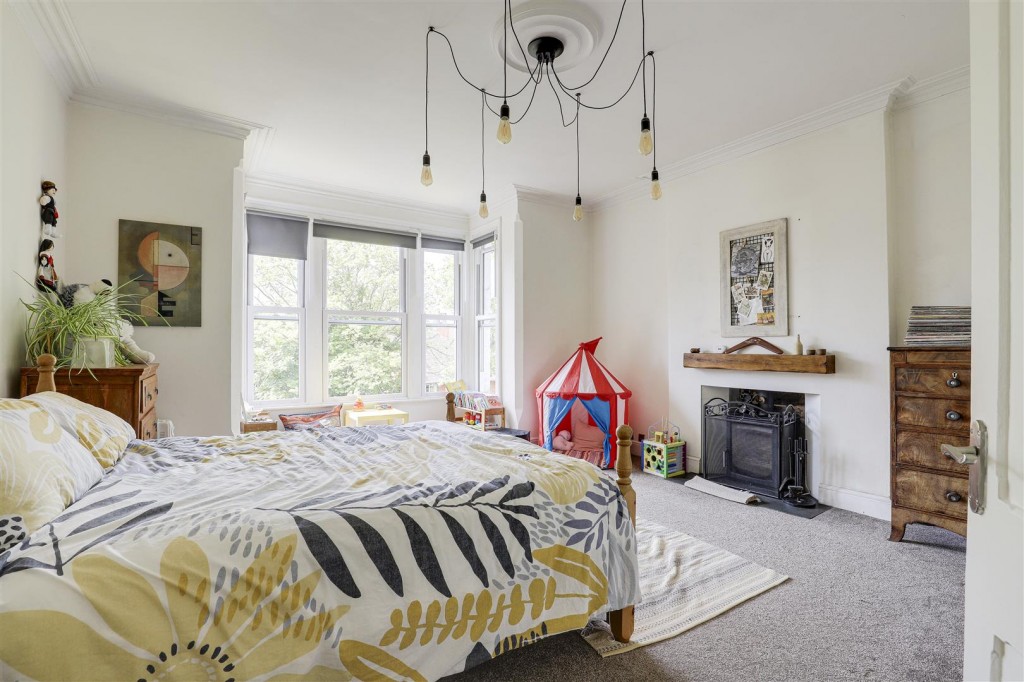 Victoria Crescent, Sherwood, Nottinghamshire, NG5 4DA