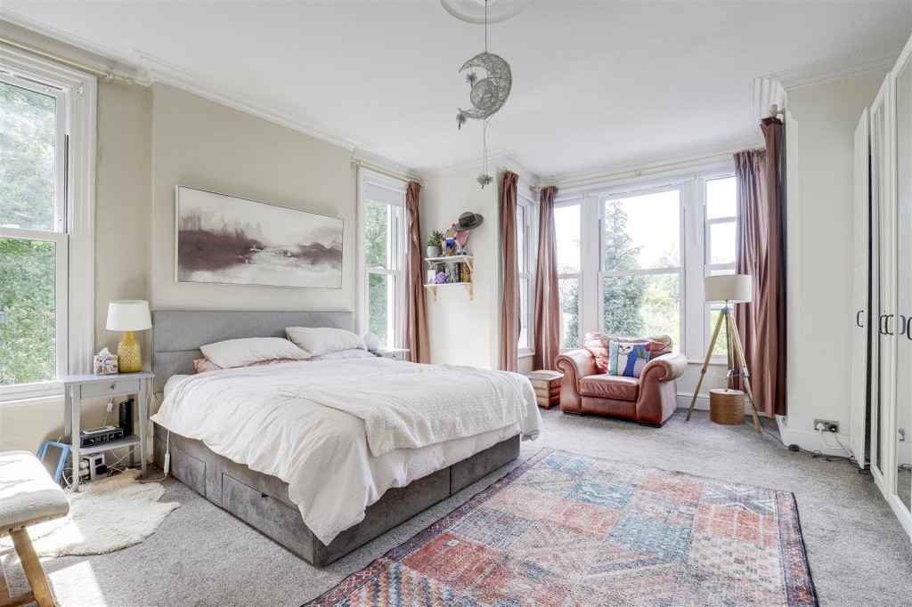 Victoria Crescent, Sherwood, Nottinghamshire, NG5 4DA