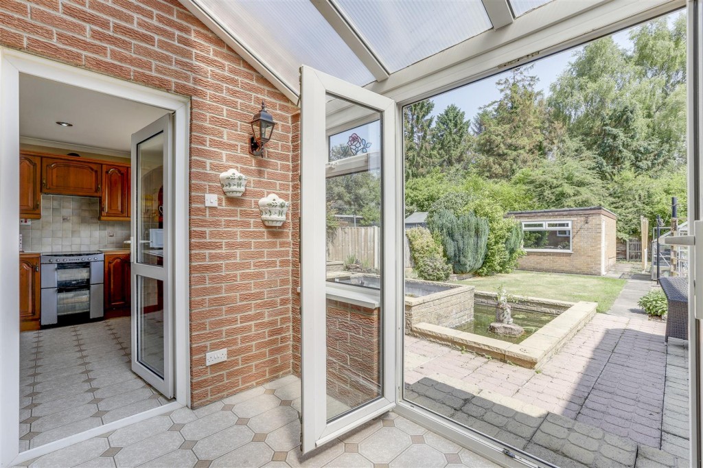 St. Marys Way, Hucknall, Nottinghamshire, NG15 7DL