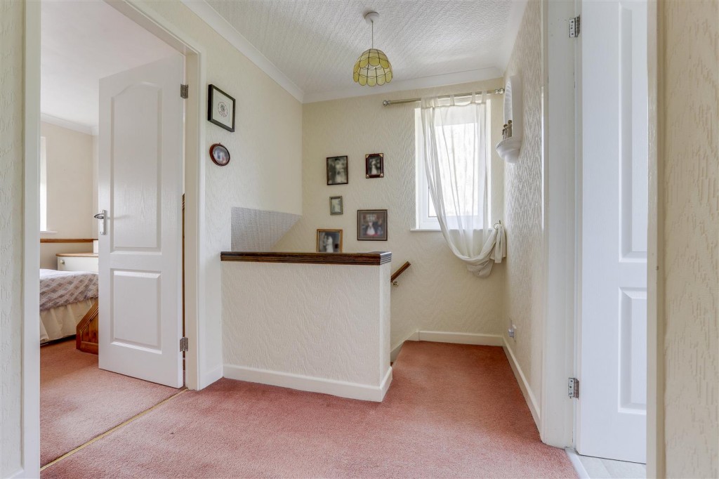 St. Marys Way, Hucknall, Nottinghamshire, NG15 7DL