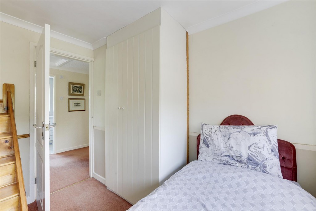 St. Marys Way, Hucknall, Nottinghamshire, NG15 7DL