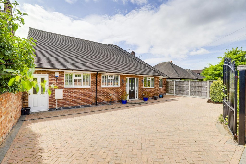 Boundary Road, West Bridgford, Nottinghamshire, NG2 7BW