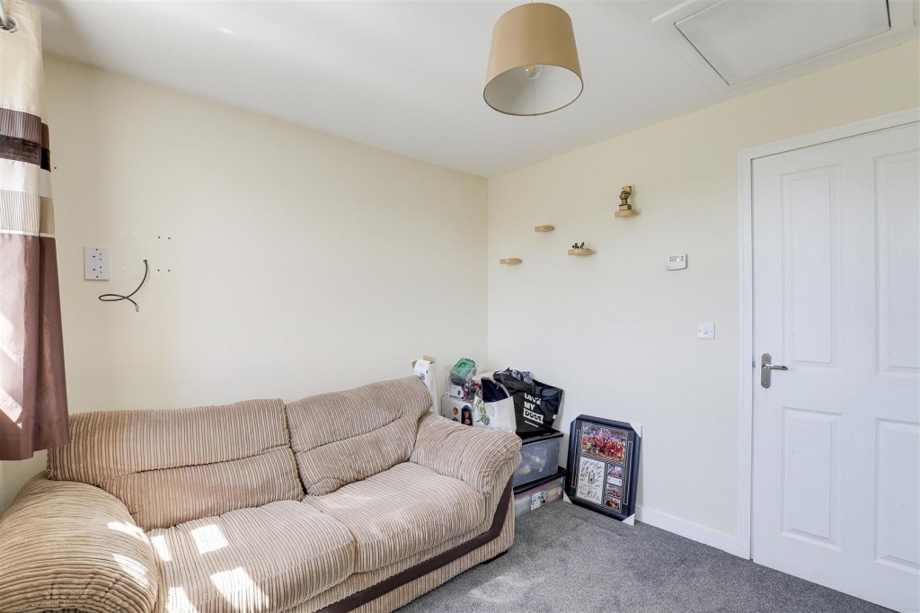 Stakeford Court, Arnold, Nottinghamshire, NG5 8SR