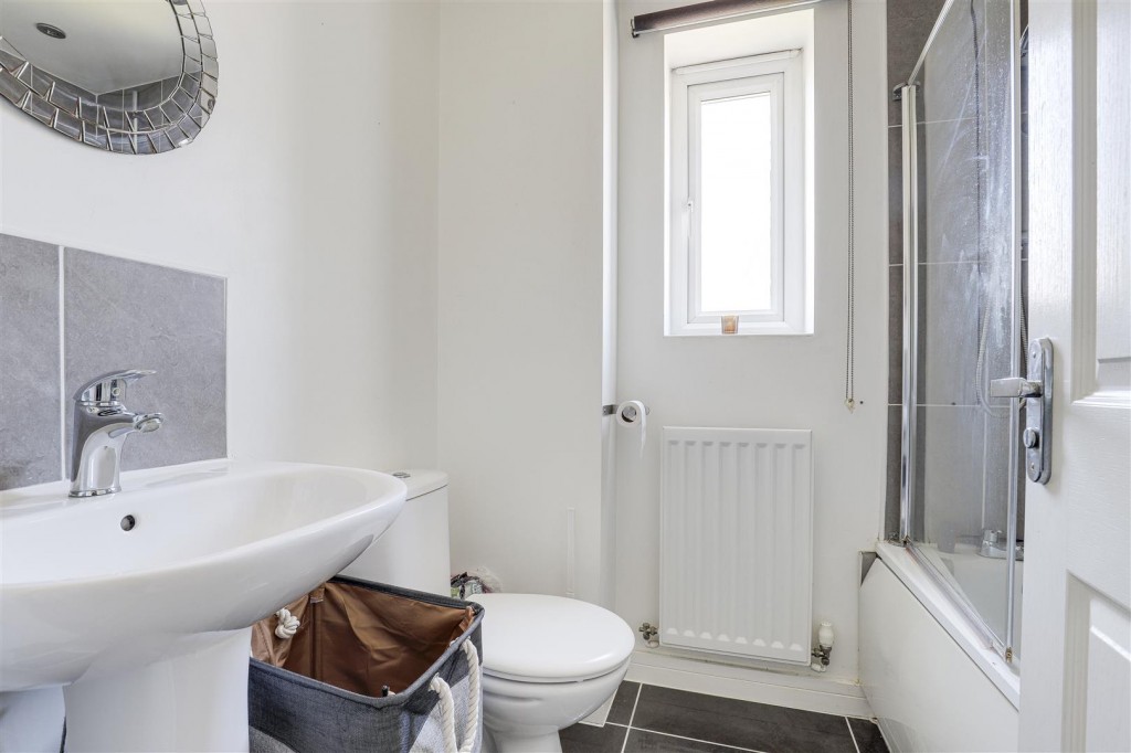 Stakeford Court, Arnold, Nottinghamshire, NG5 8SR