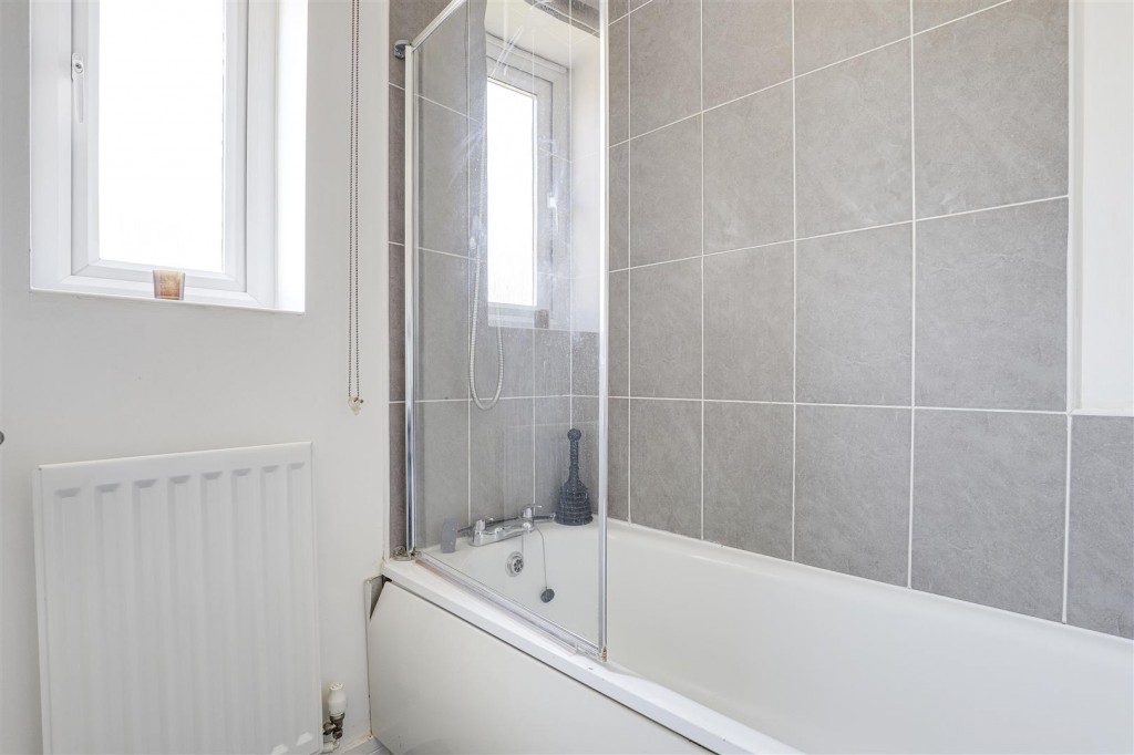 Stakeford Court, Arnold, Nottinghamshire, NG5 8SR