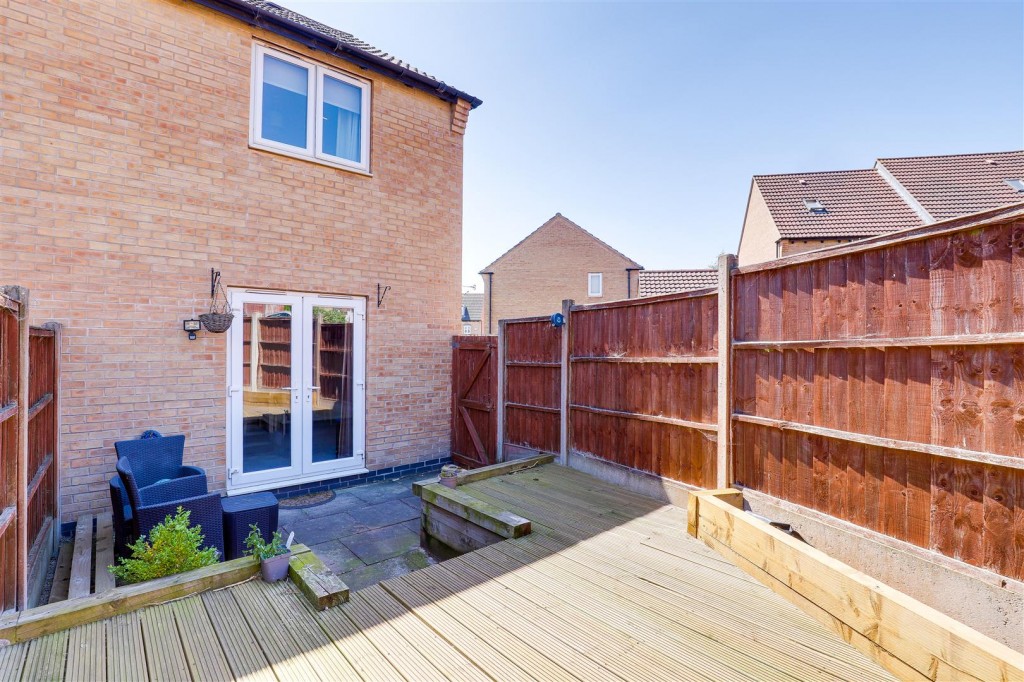 Stakeford Court, Arnold, Nottinghamshire, NG5 8SR