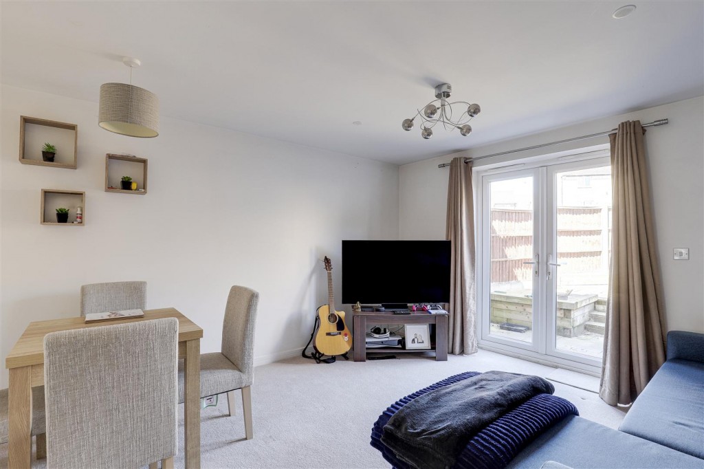 Stakeford Court, Arnold, Nottinghamshire, NG5 8SR