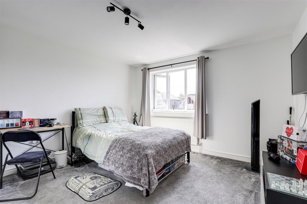 Kent Road, Mapperley, Nottinghamshire, NG3 6BS
