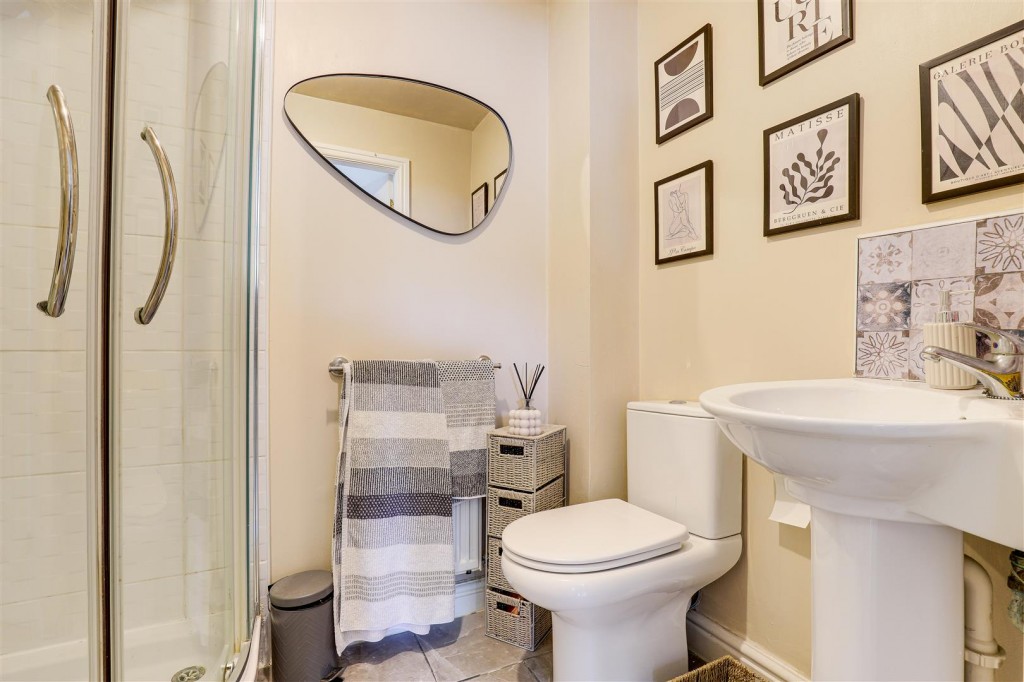 Kent Road, Mapperley, Nottinghamshire, NG3 6BS