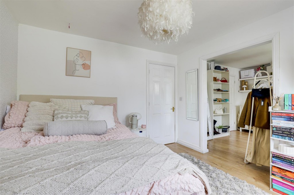Kent Road, Mapperley, Nottinghamshire, NG3 6BS