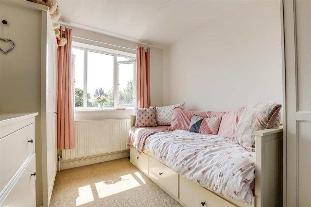Kent Road, Mapperley, Nottinghamshire, NG3 6BS