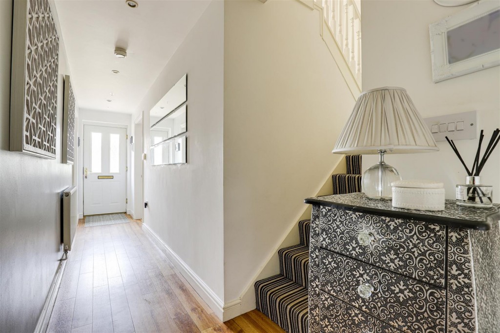 Kent Road, Mapperley, Nottinghamshire, NG3 6BS