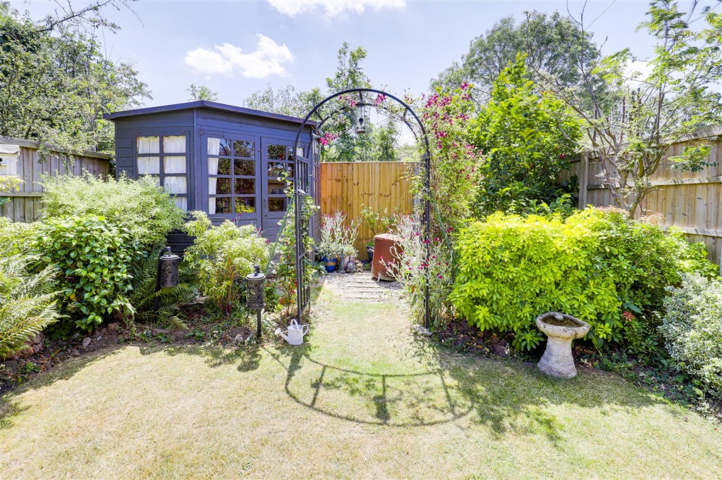Darwin Road, Long Eaton, Derbyshire, NG10 3NW