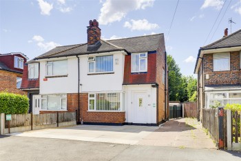 Barlock Road, Basford, Nottinghamshire, NG6 0FG