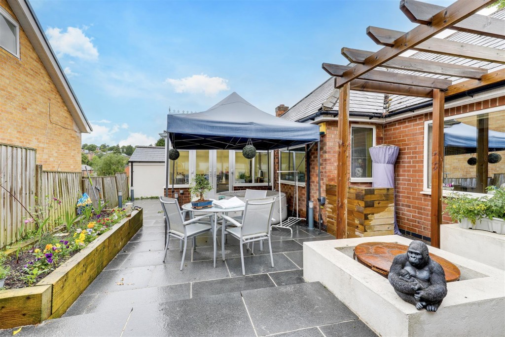 Bennett Road, Mapperley, Nottinghamshire, NG3 6BT