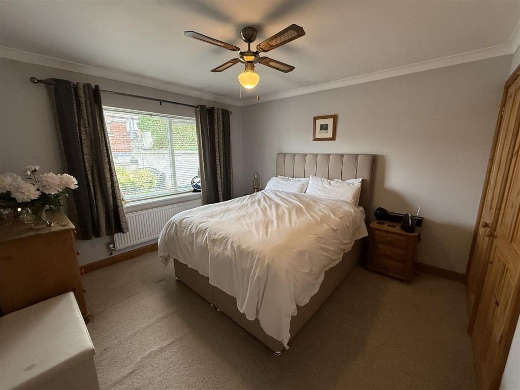 Bennett Road, Mapperley, Nottinghamshire, NG3 6BT