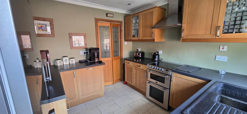Bennett Road, Mapperley, Nottinghamshire, NG3 6BT