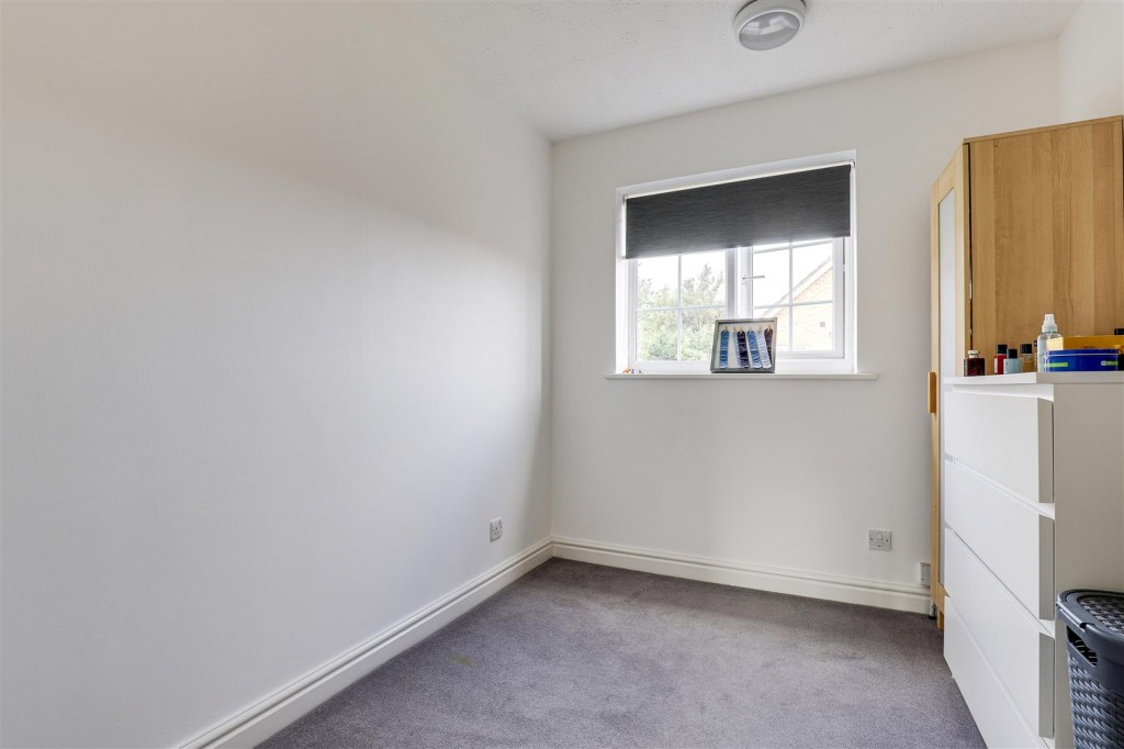 Hillcrest View, Carlton, Nottinghamshire, NG4 1LQ