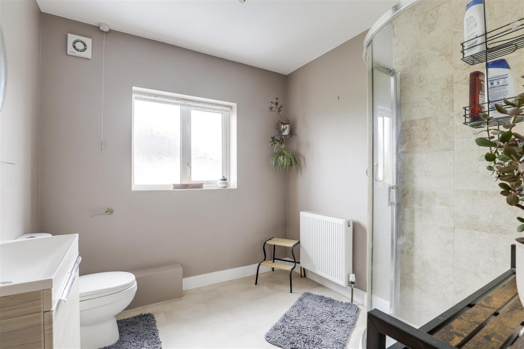 Ruddington Lane, Wilford, Nottinghamshire, NG11 7BY