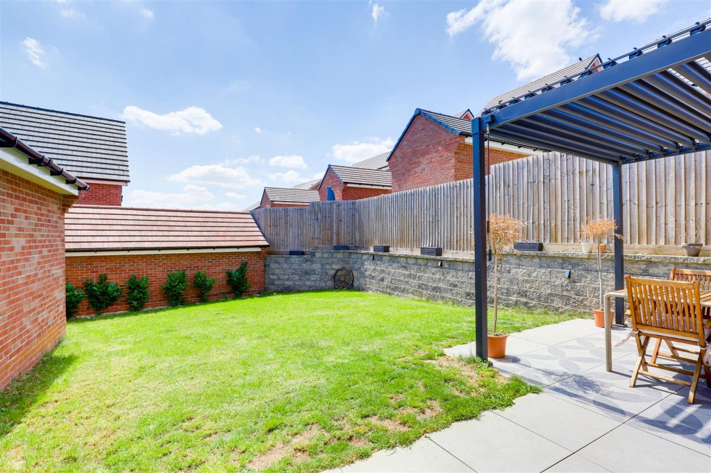 Alison Close, Edwalton, Nottinghamshire, NG12 4LA