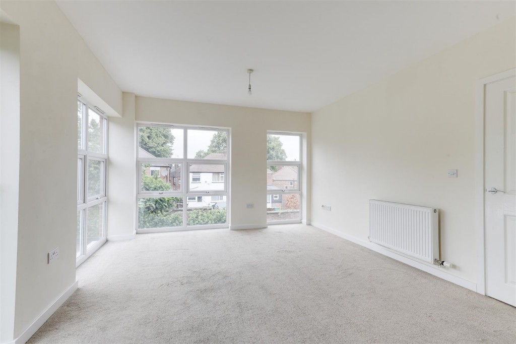 Watermark Close, Carrington, Nottinghamshire, NG5 1RJ