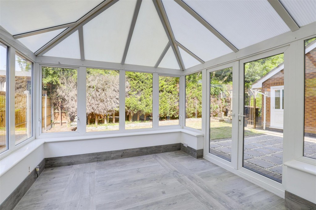 Charlbury Court, Bramcote, Nottinghamshire, NG9 3NA