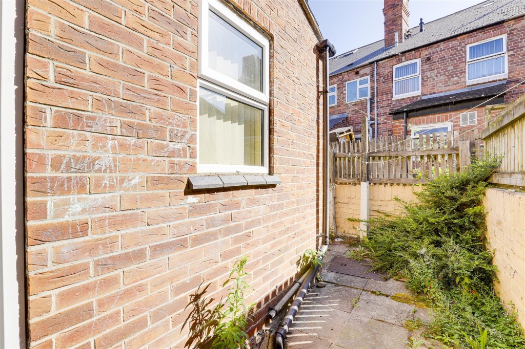 Trent Road, Sneinton, Nottinghamshire, NG2 4FH