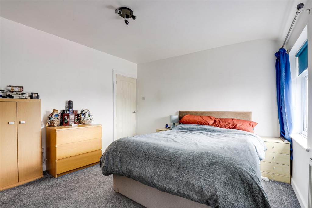 Arthur Crescent, Carlton, Nottinghamshire, NG4 1GA