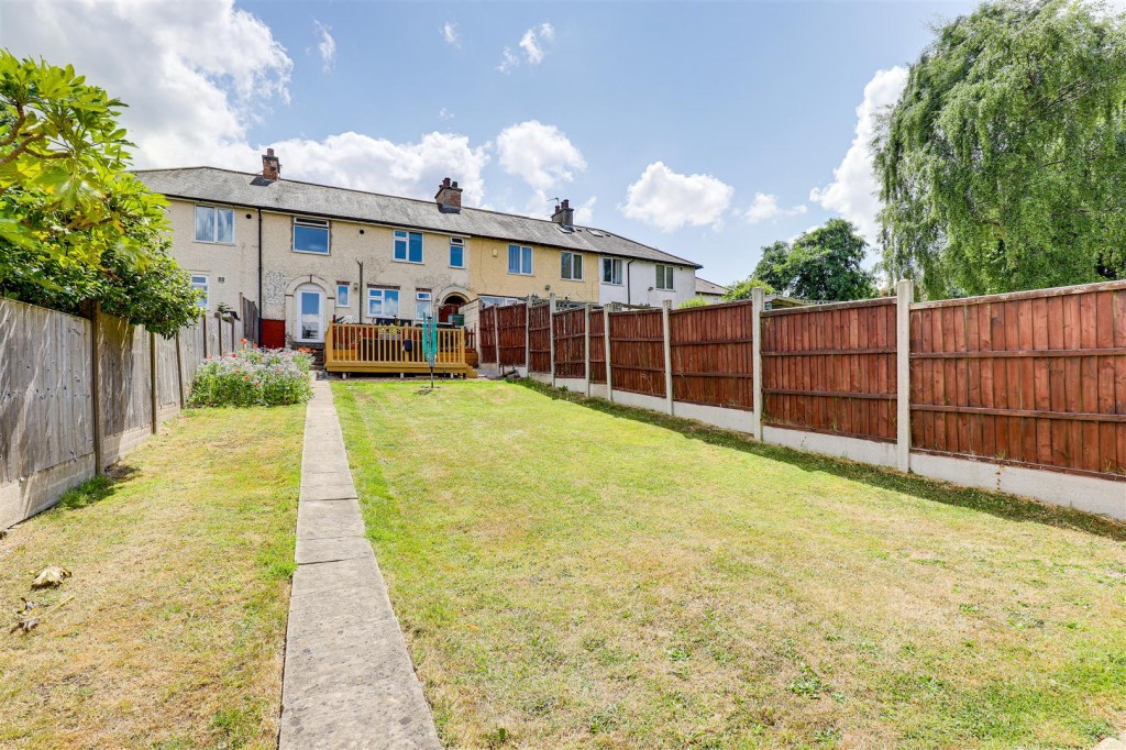 Arthur Crescent, Carlton, Nottinghamshire, NG4 1GA