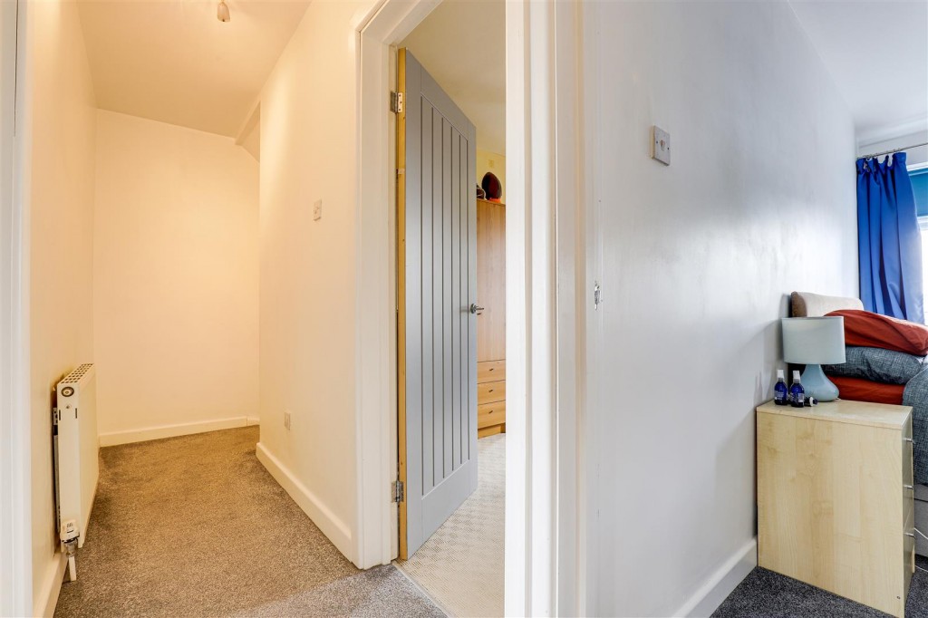 Arthur Crescent, Carlton, Nottinghamshire, NG4 1GA