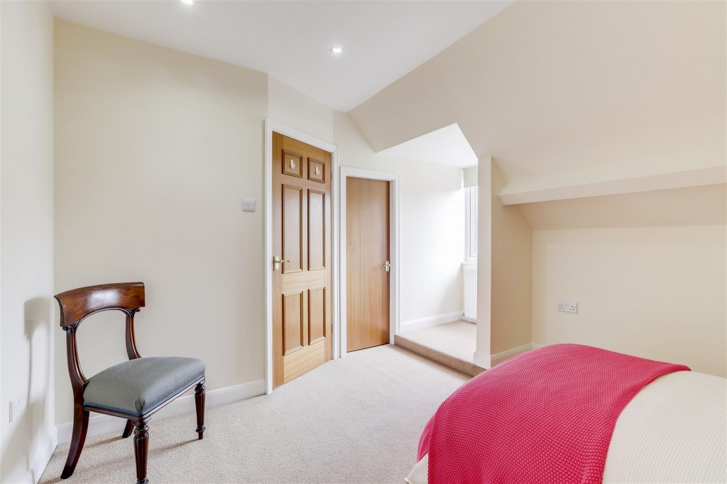 Maws Lane, Kimberley, Nottinghamshire, NG16 2JG