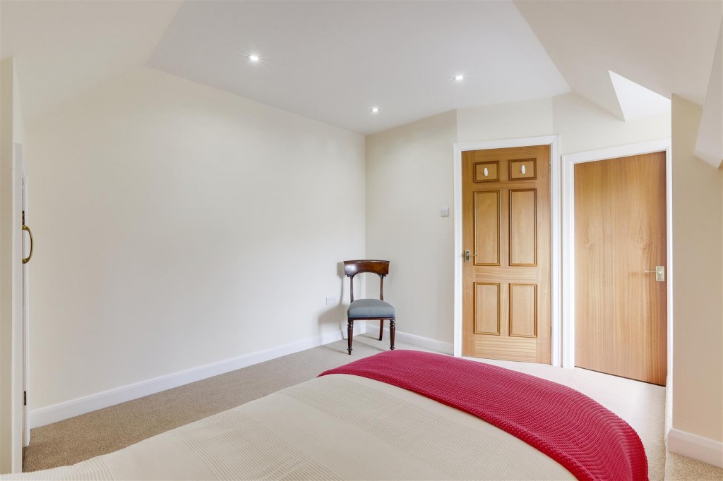 Maws Lane, Kimberley, Nottinghamshire, NG16 2JG