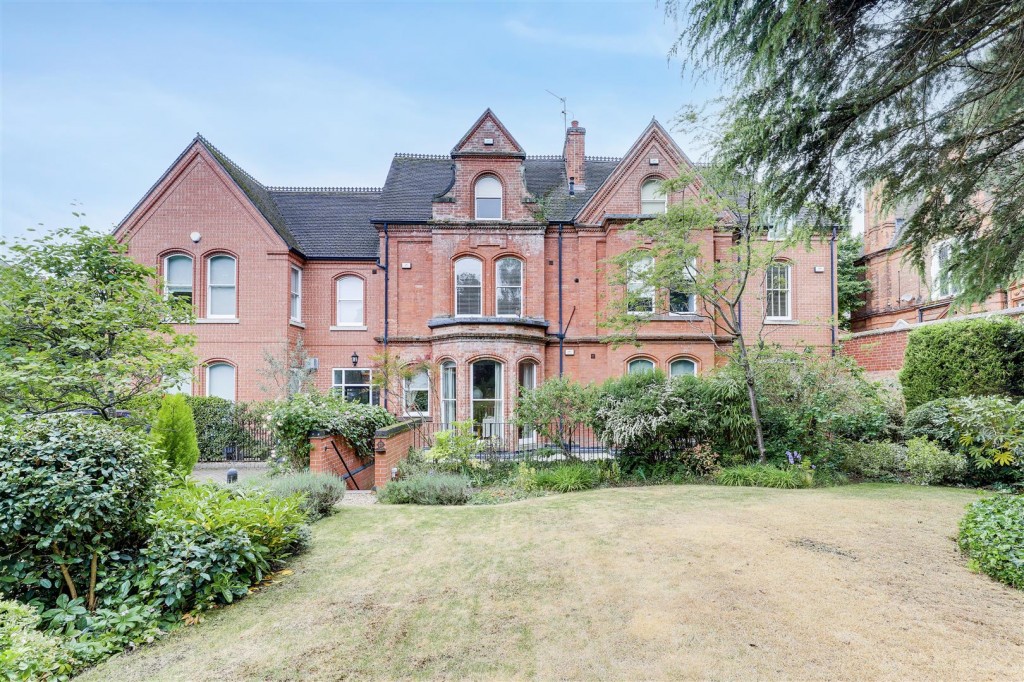 Lenton Avenue, The Park, Nottingham, NG7 1DX
