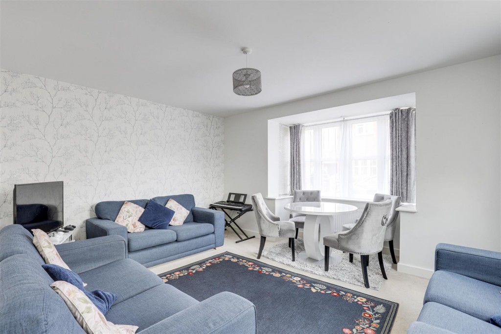 Peace Grove, Edwalton, Nottinghamshire, NG12 4JJ
