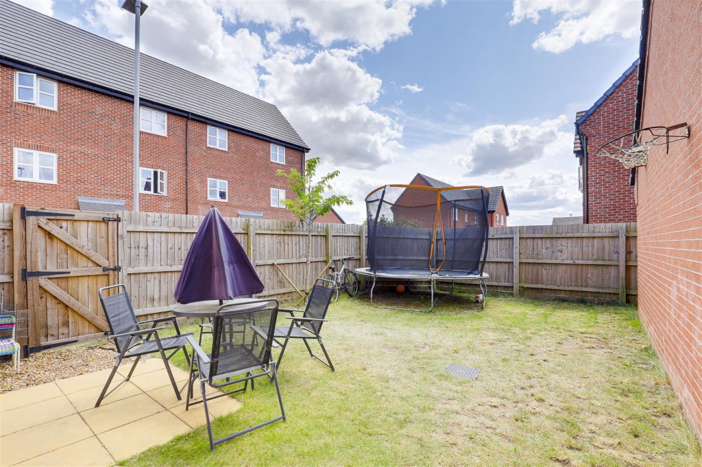 Peace Grove, Edwalton, Nottinghamshire, NG12 4JJ