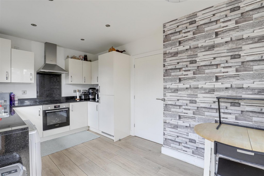 Peace Grove, Edwalton, Nottinghamshire, NG12 4JJ