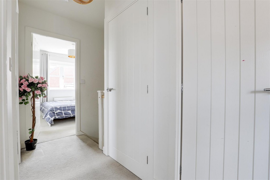 Peace Grove, Edwalton, Nottinghamshire, NG12 4JJ