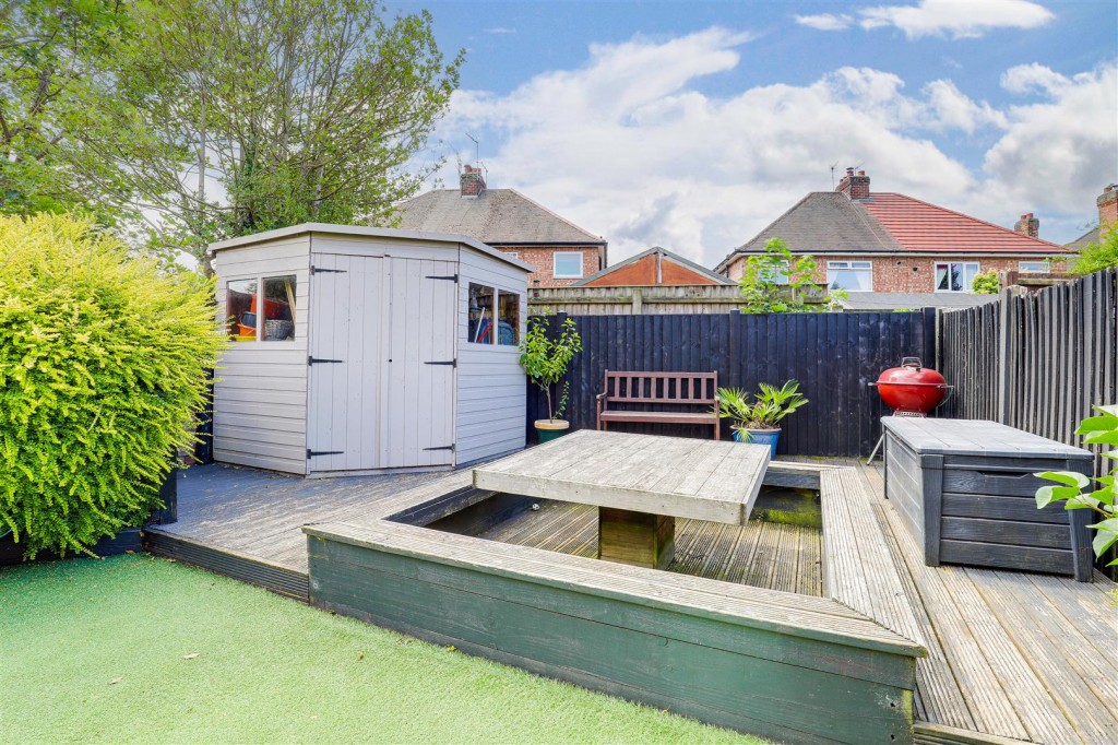 Park Street, Stapleford, Nottinghamshire, NG9 8EU
