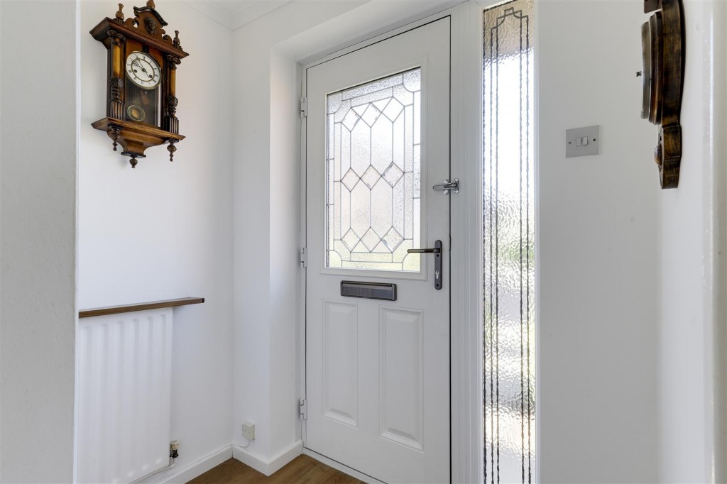 Ashwater Drive, Gedling, Nottinghamshire, NG3 5SJ