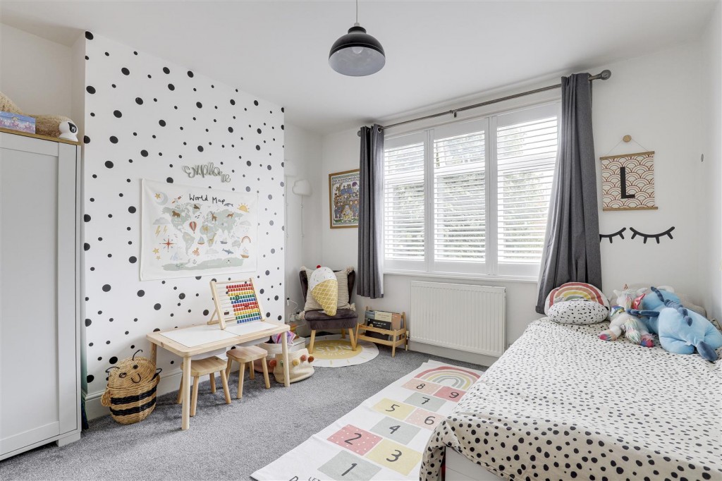 Blake Road, West Bridgford, Nottinghamshire, NG2 5JJ