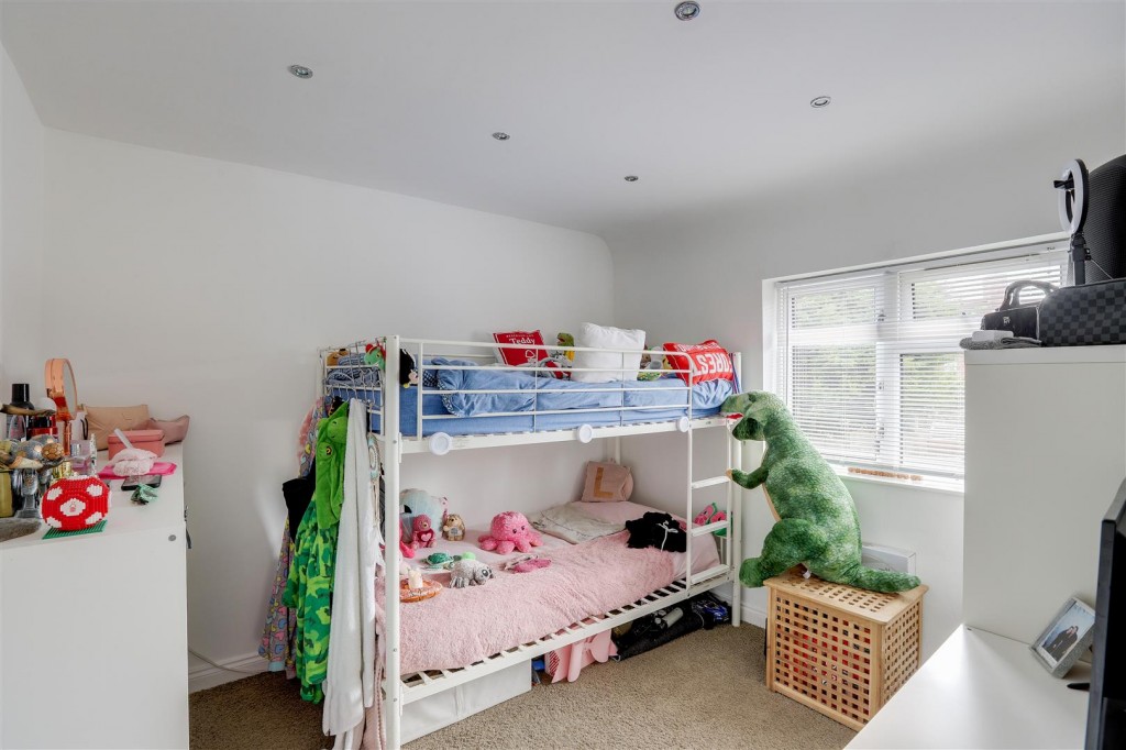 Broxtowe Lane, Broxtowe, Nottinghamshire, NG8 5NN