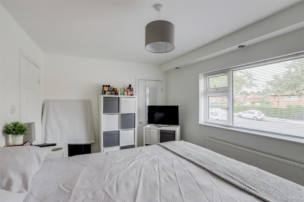 Broxtowe Lane, Broxtowe, Nottinghamshire, NG8 5NN