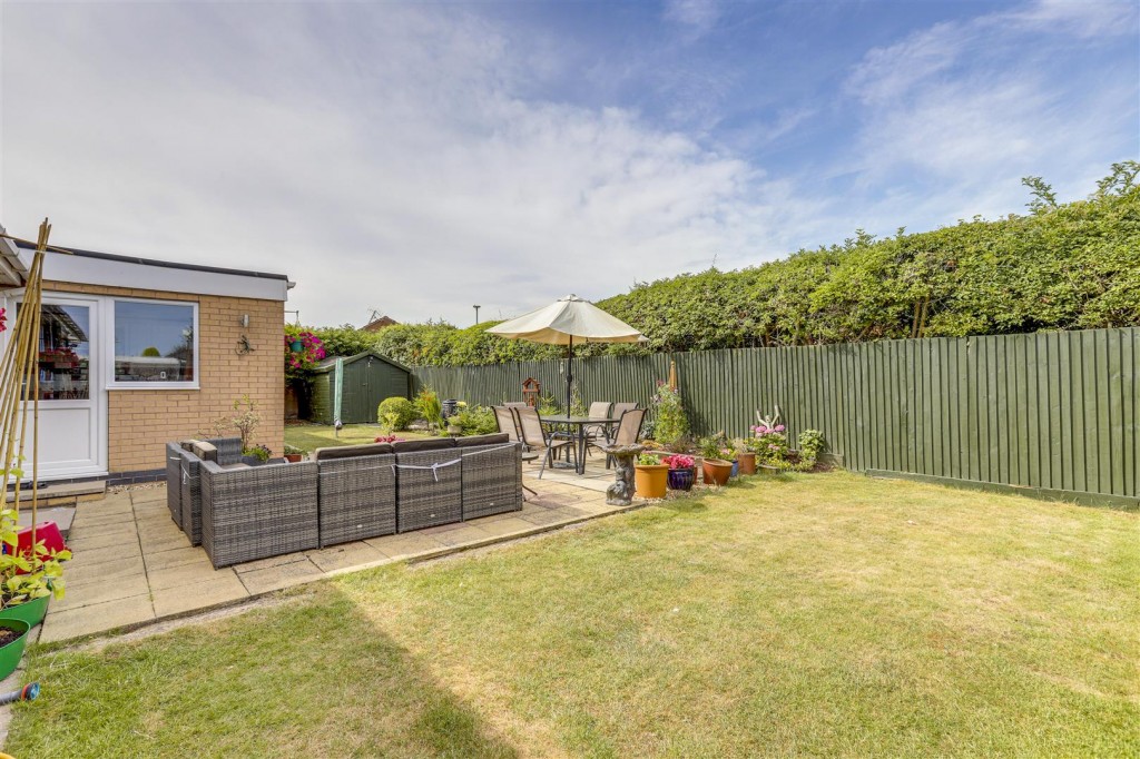 Leen Drive, Hucknall, Nottinghamshire, NG15 8BW