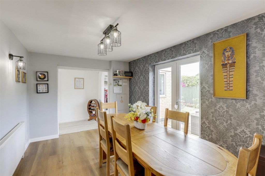 Leen Drive, Hucknall, Nottinghamshire, NG15 8BW
